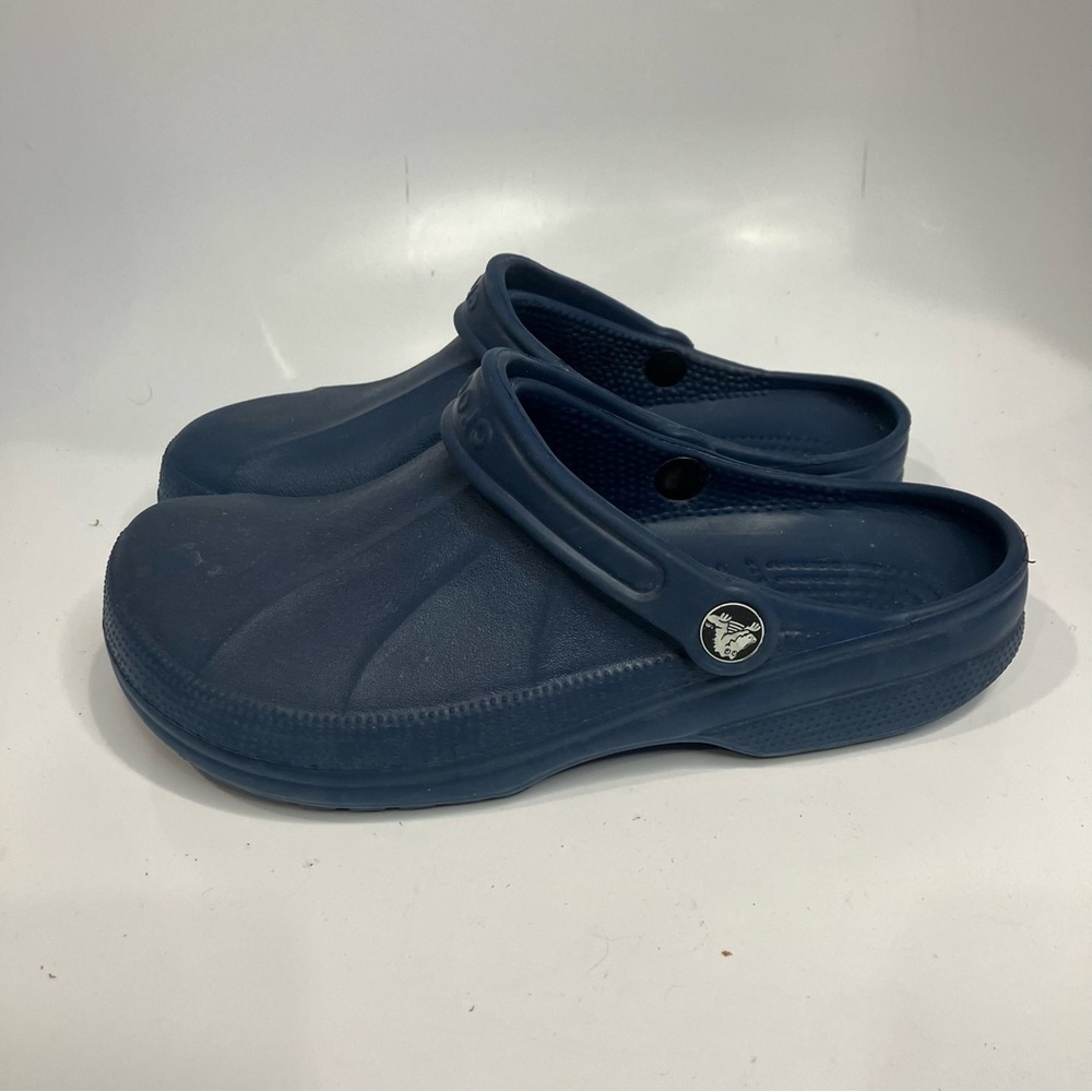 Crocs Solid Clogs Navy Blue Unisex Sizing - image 3